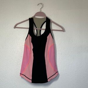 Lululemon.…Women's    Top